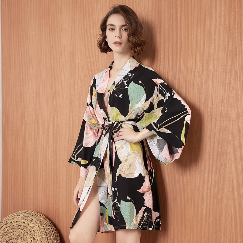 Robe fine en Satin de soie pour femmes, confortable, Style frais, imprimé Floral, vêtements de nuit, chemise de nuit Sexy, vêtements de maison, nouvelle collection printemps 2024 – Image 4