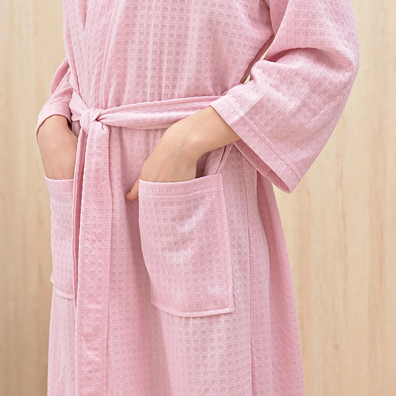 Peignoir gaufré Transparent pour hommes et femmes, Robe fine d'été, Robe de douche à carreaux, longueur aux genoux, chemise de nuit respirante, tissu de maison – Image 9