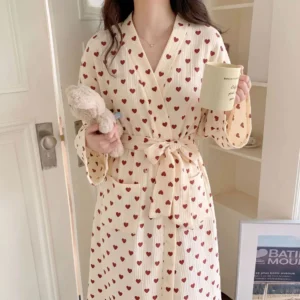 Nouvelle robe pour femmes pour le printemps et l'automne, manches longues, vêtements de nuit longs doux et haut de gamme pour filles, vêtements de maison, peignoir pour femmes