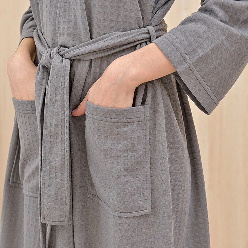 Peignoir gaufré Transparent pour hommes et femmes, Robe fine d'été, Robe de douche à carreaux, longueur aux genoux, chemise de nuit respirante, tissu de maison – Image 7