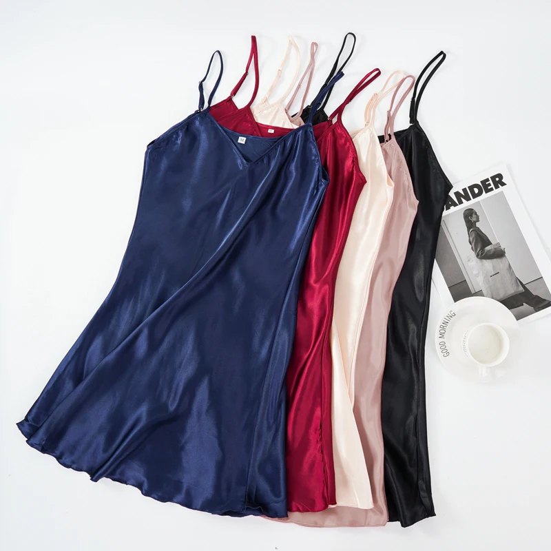 Robe de nuit Sexy en Satin de soie pour femmes, sans manches, col en v, grande taille, vêtements de nuit – Image 2