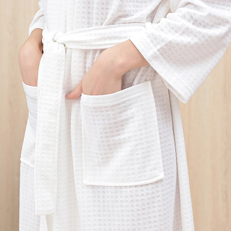 Peignoir gaufré Transparent pour hommes et femmes, Robe fine d'été, Robe de douche à carreaux, longueur aux genoux, chemise de nuit respirante, tissu de maison – Image 6
