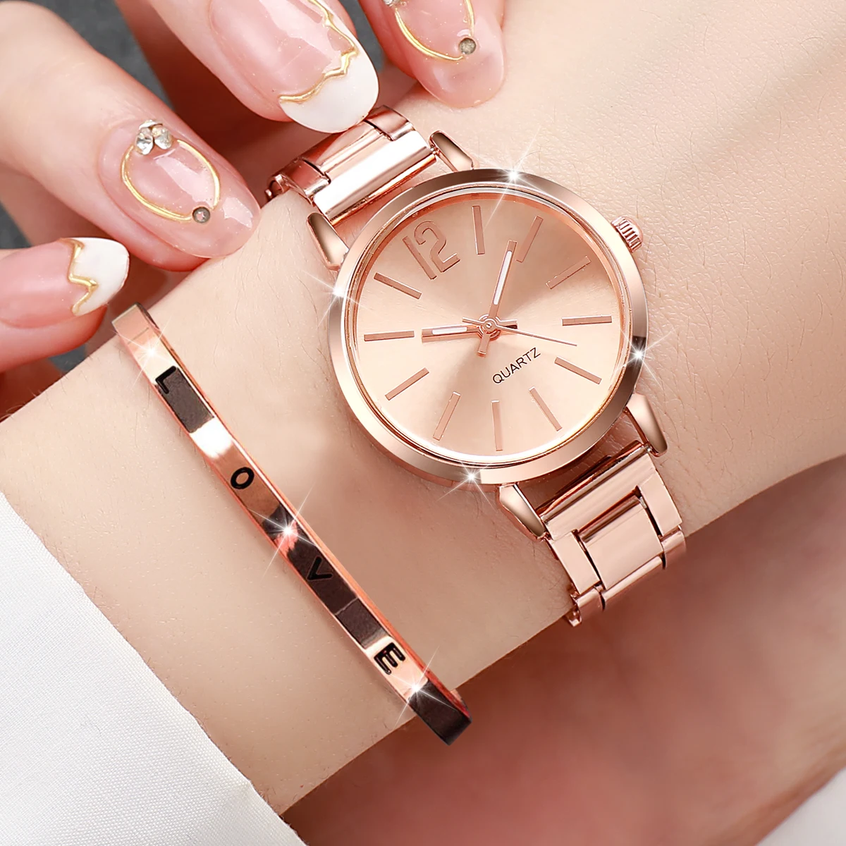 2 pièces montre pour femme mode or acier bande Quartz montre-Bracelet ouverture manchette Bracelet ensemble – Image 2